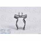 [79] Clamp, vacuum line at support