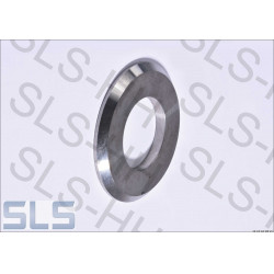 Shim at ctr bolt rr axle joint